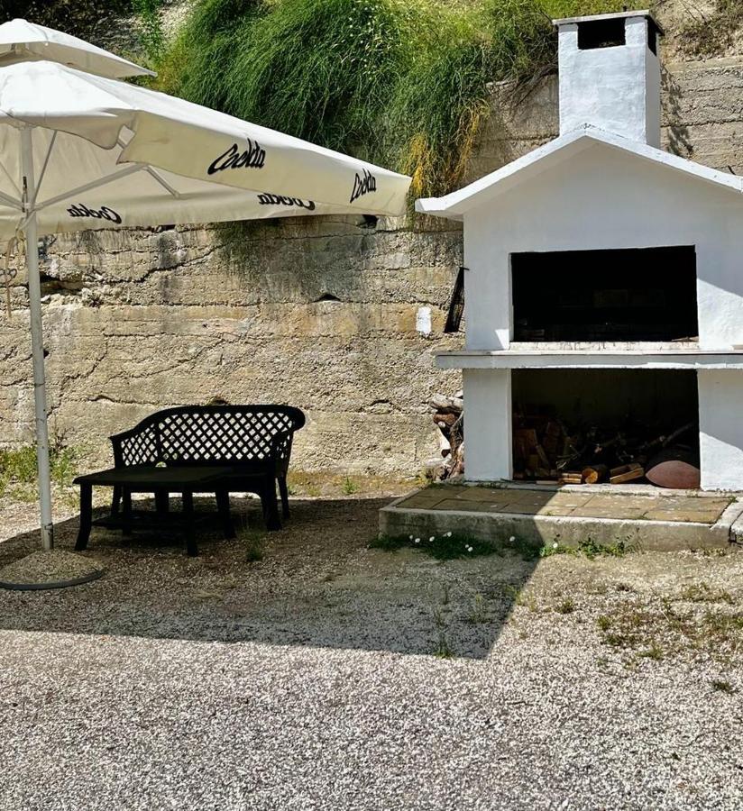 אומיס Apartmani Branko Vojnovic מראה חיצוני תמונה